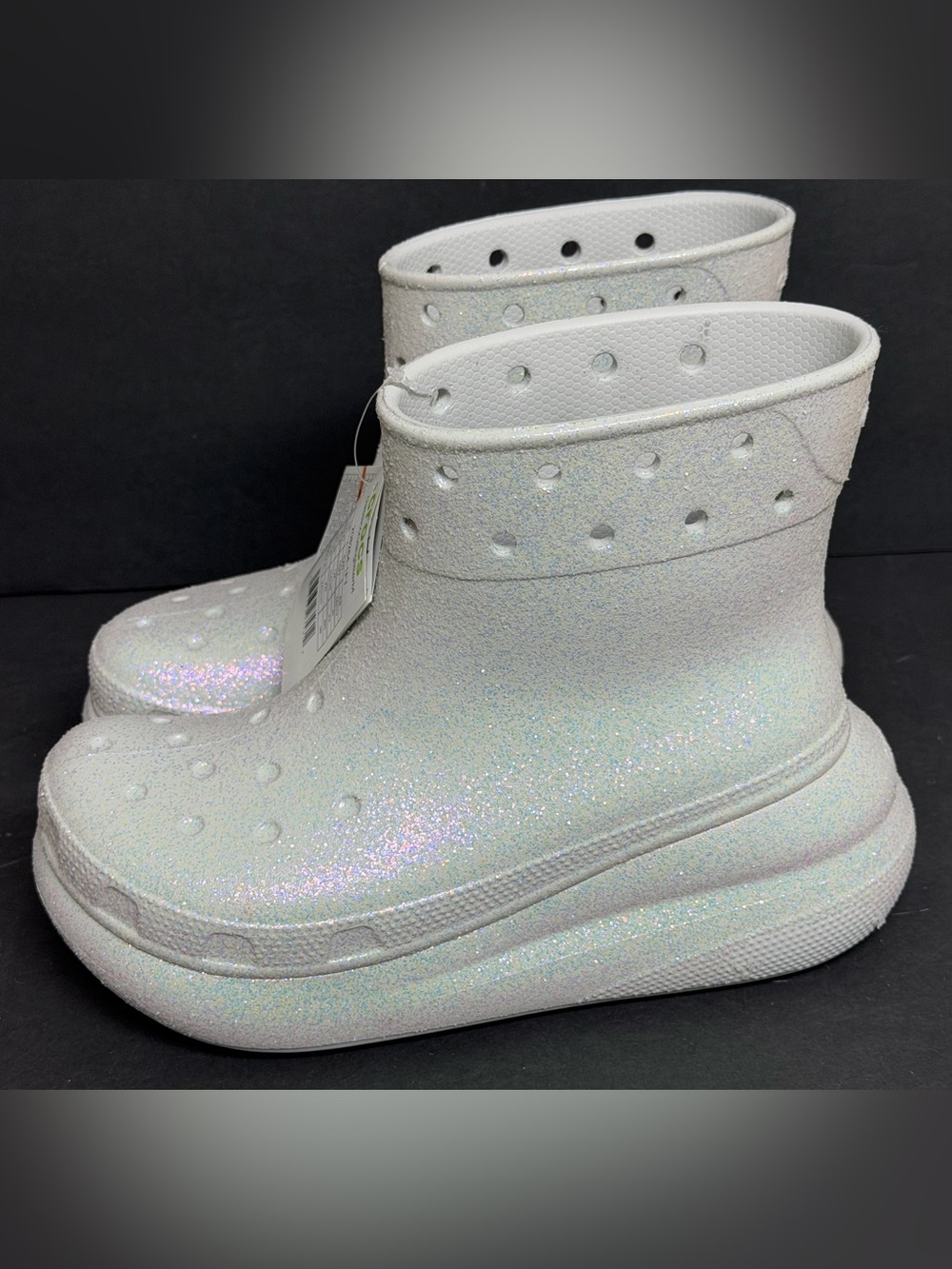 NEW Crocs Crush Womens 7 Silver Glitter Boots Casual Comfort Walking Fashion